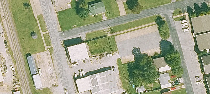 Johnson Ave