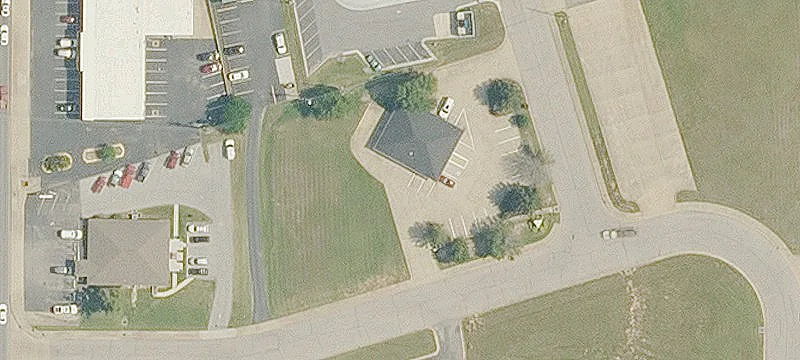 750 Highland Pkwy