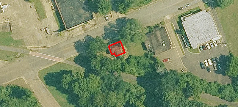 303 Jackson SW St