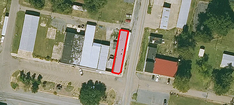 140 Smith St