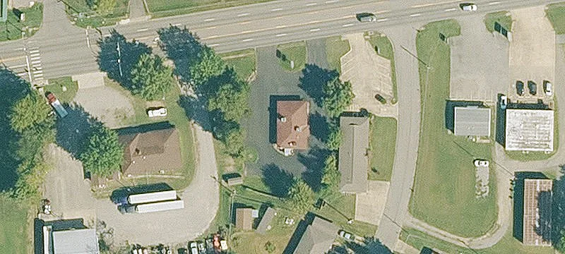 1050 Main St