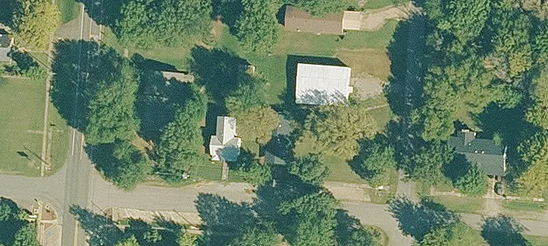 67 4th St