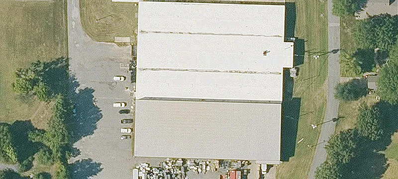 2411 Main St