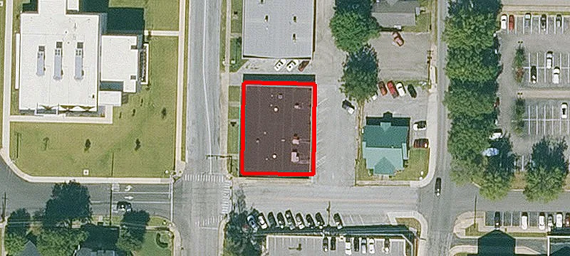 920 Main St
