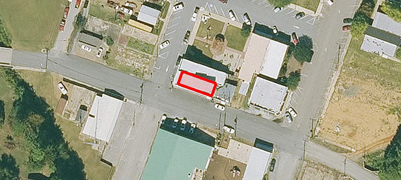 100 Main St