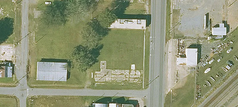 201 Main St