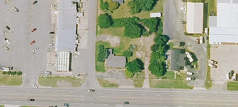1302 Hwy 71st N