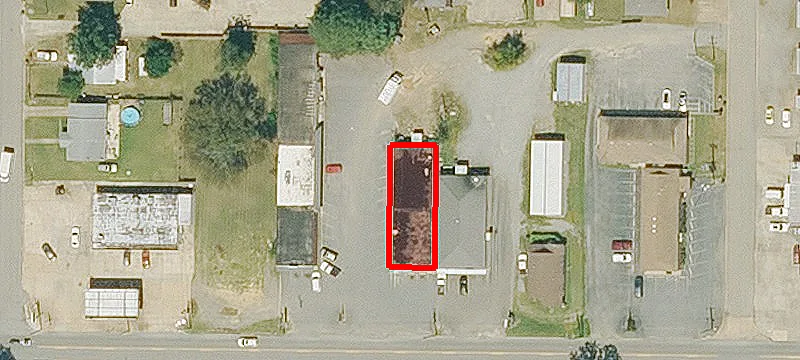 1404 Race Ave
