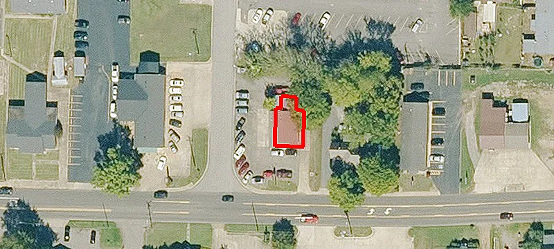 301 Main St