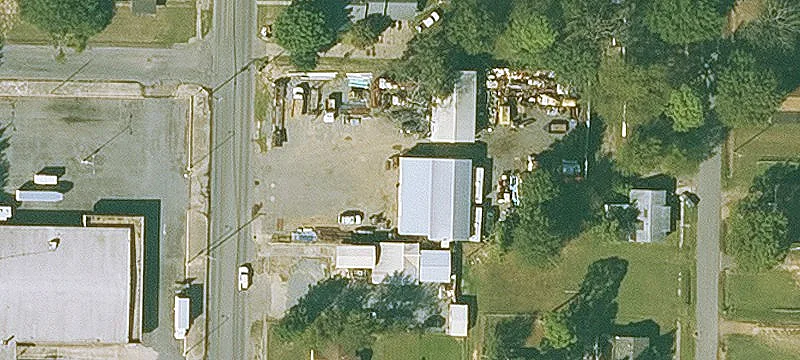 1709 Main St