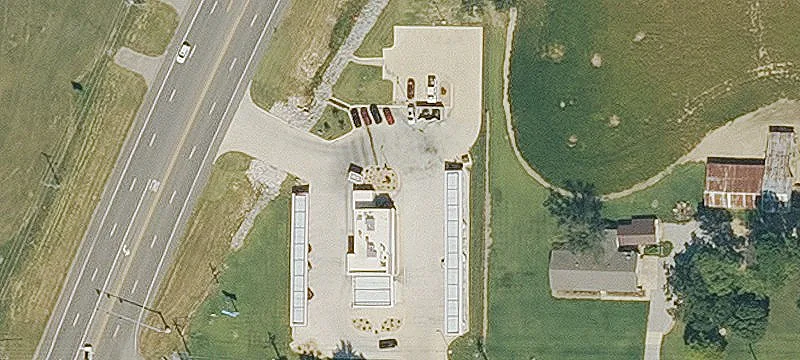 4407 Linwood Dr