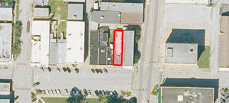 107 Rush Ave