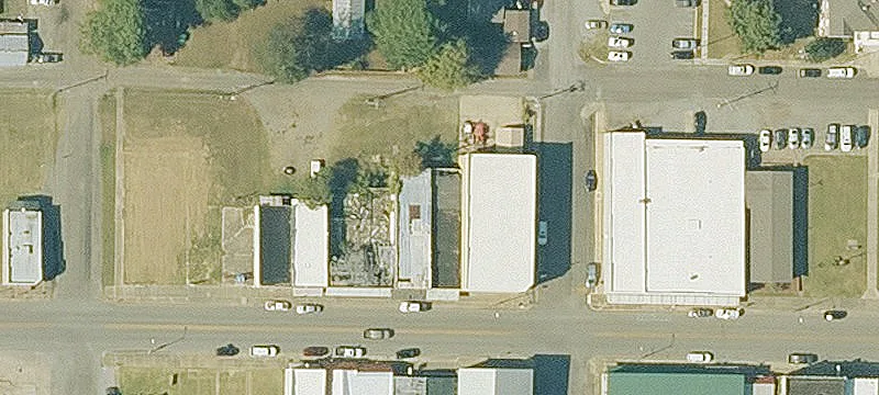 306 Main St