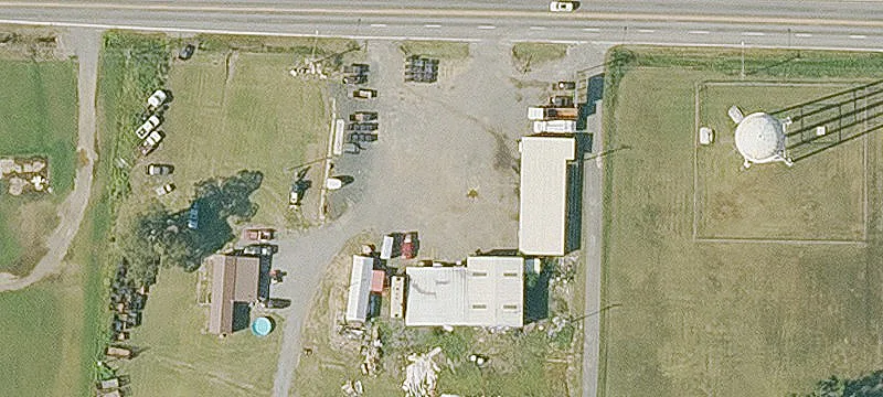 2503 Main St