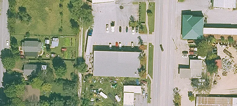 1221 School Ave