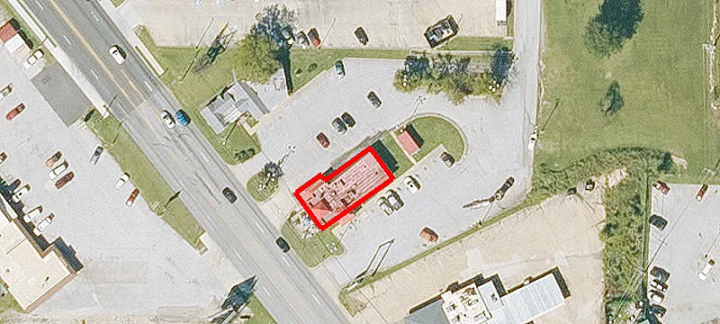 909 Hwy 62nd 65th N