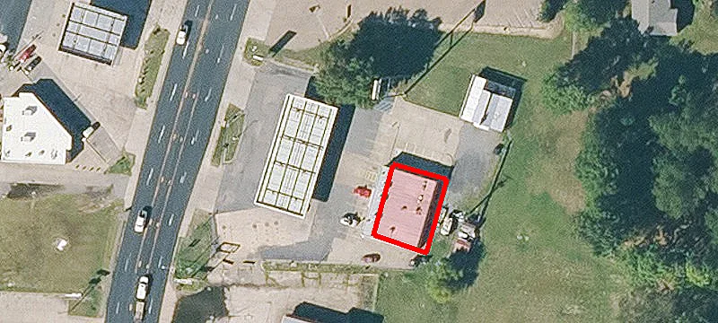 1414 Main St