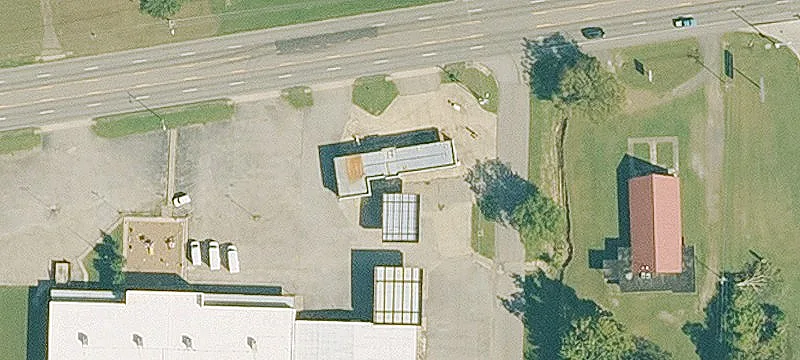 1274 Main St