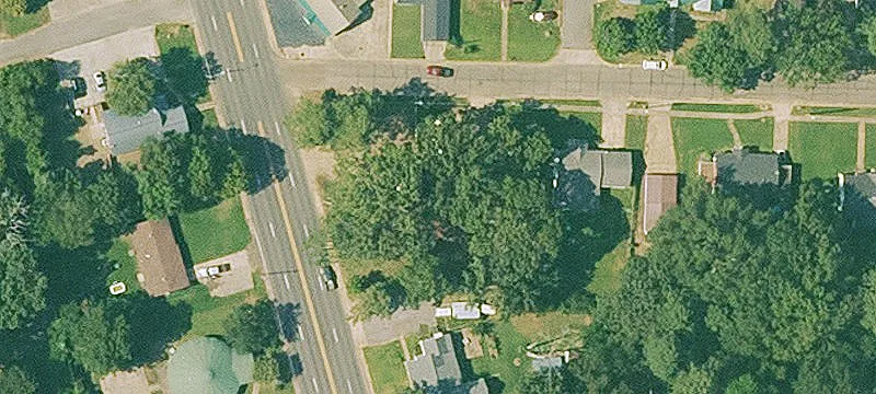 1405 Main St