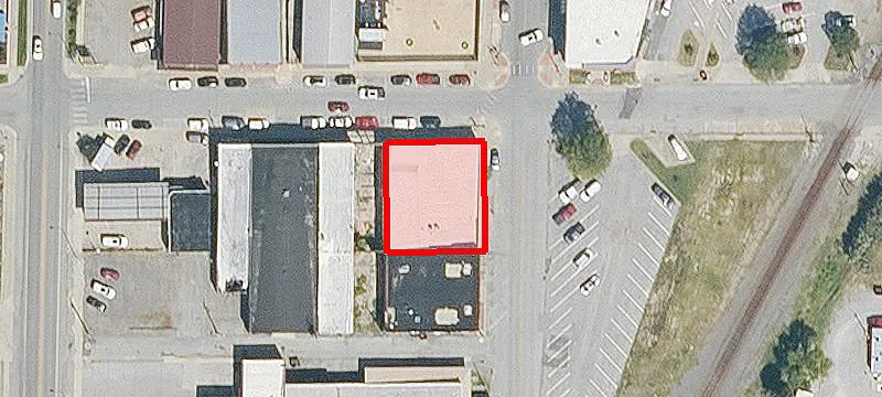 100 Main St