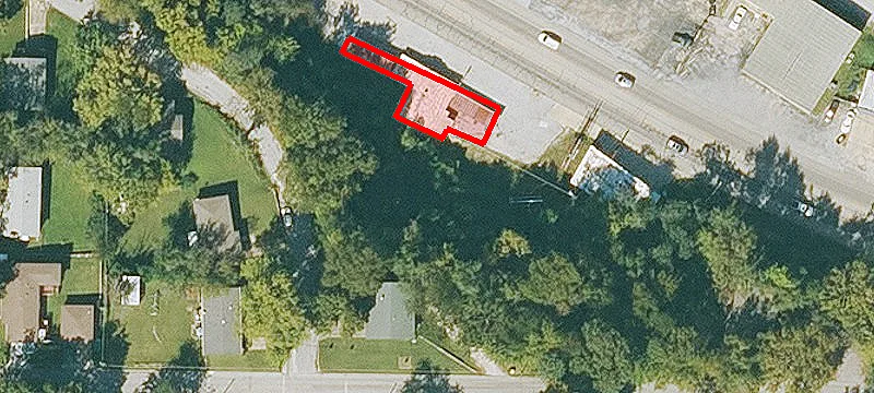 1025 Main St