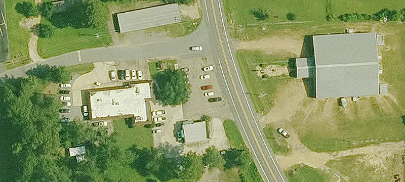1402 Pershing Hwy