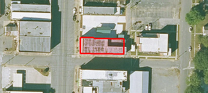 323 Main St