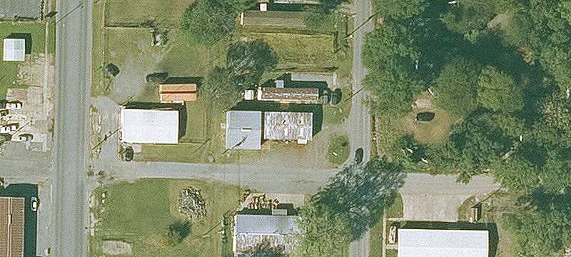501 College St