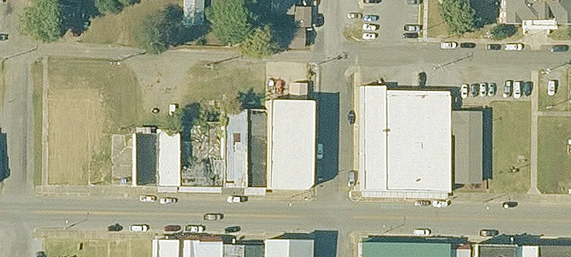 302 Main St