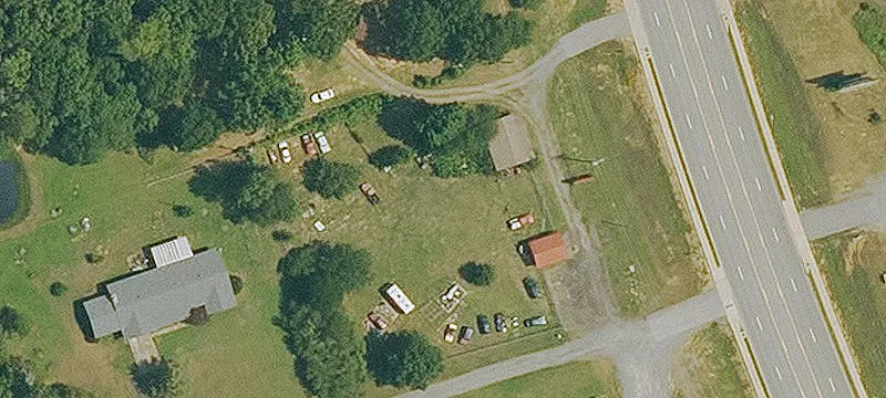 130 Deerfield Ln