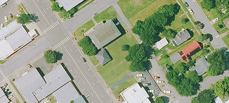 506 Mena St