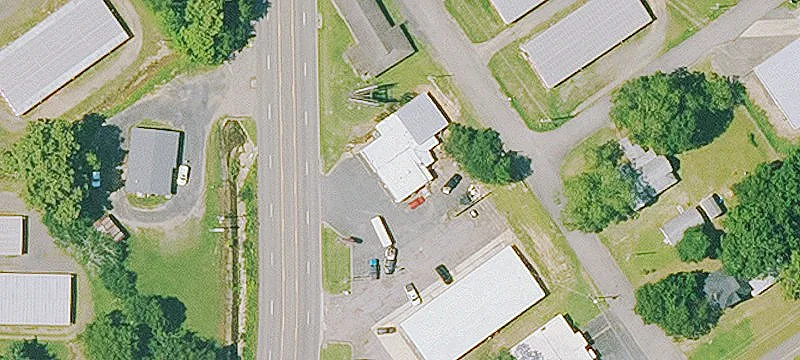 1110 Hwy 71st S