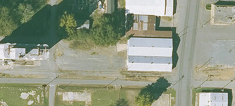 301 Main St