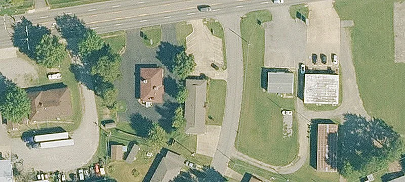 1090 Main St