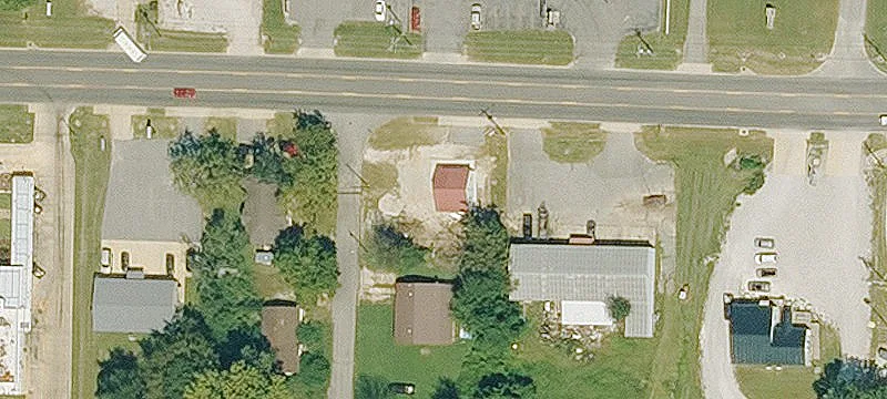 718 Main St