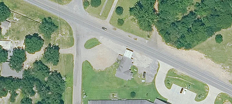 12418 Hwy 196