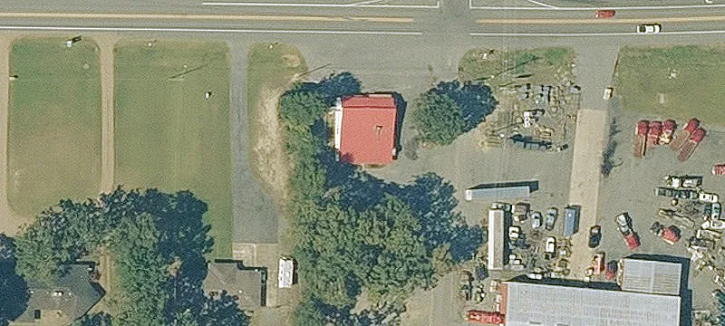 1109 Hwy 70th E