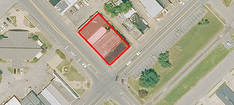100 Main St