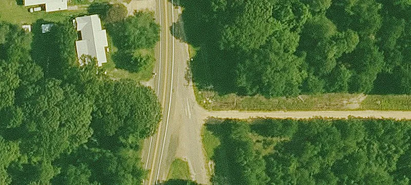 2357 Pershing Hwy