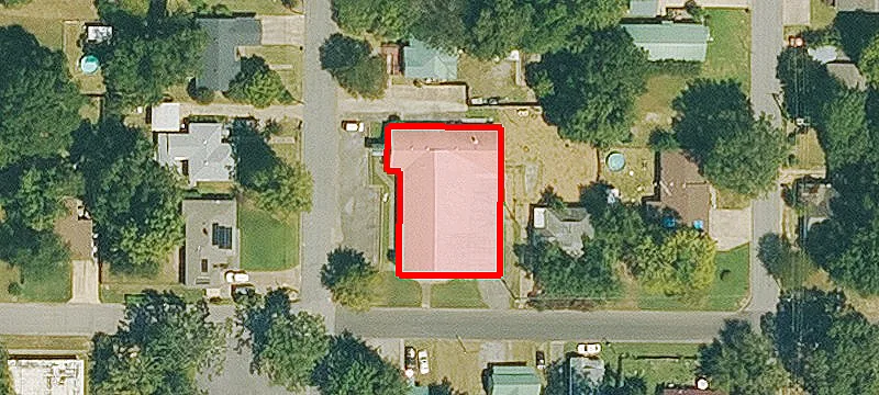 1210 Ctr Ave