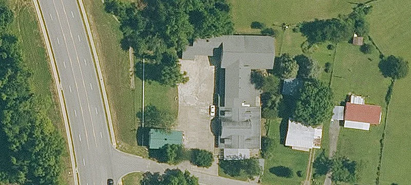 127 Lyn Rd