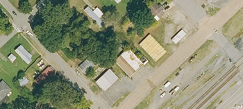 205 1st St