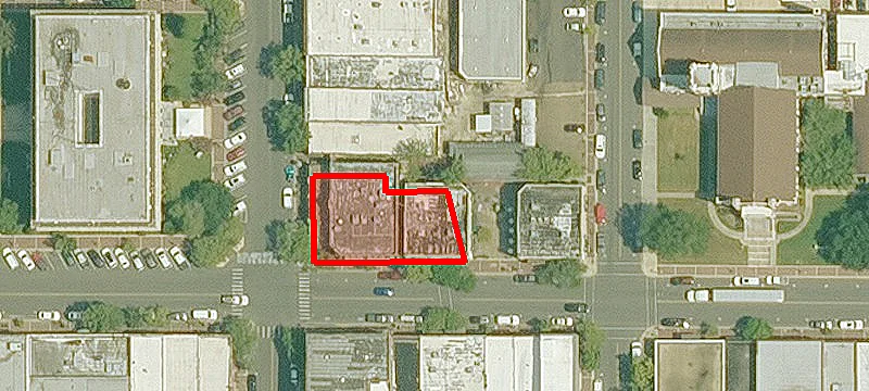 200 Main St