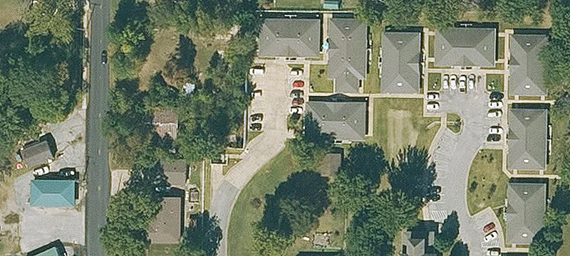 102 College St