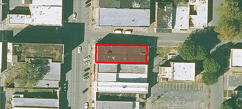 301 Main St
