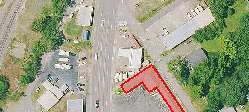 1002 Hwy 71st S