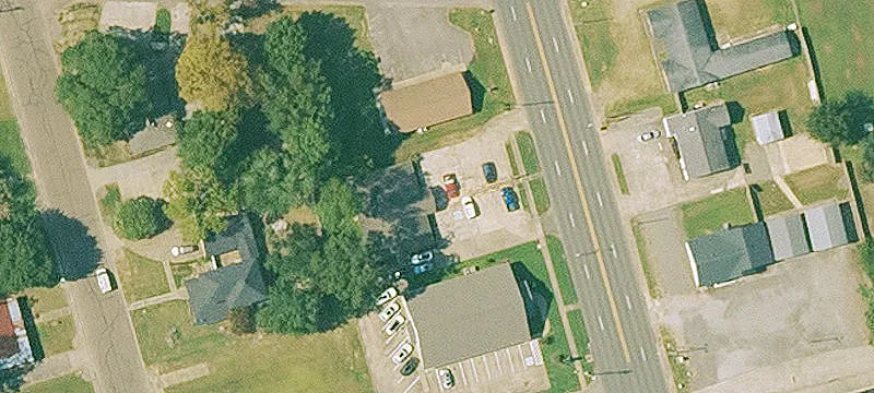 908 Main St