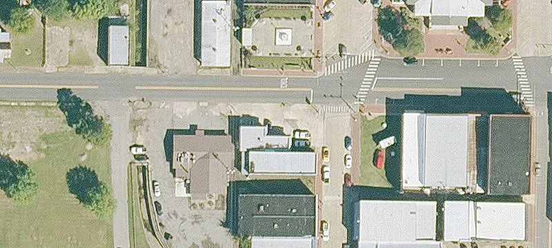 102 Walnut St
