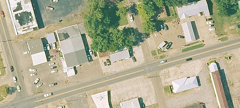 320 3rd St