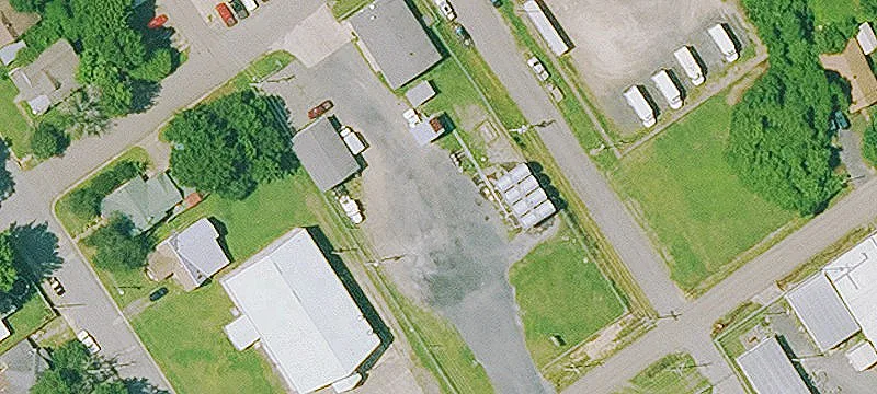 300 Maple Ave